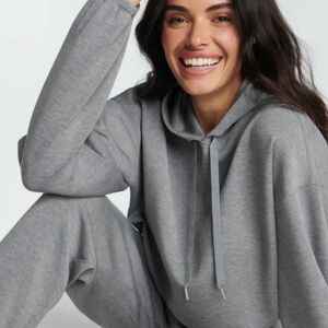SPANX Air Essentials Cropped Hoodie